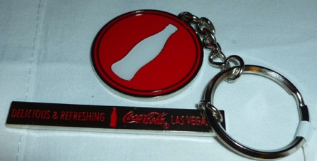 93190-1 € 5,00 coca cola sleutelhanger Las vegas.jpeg